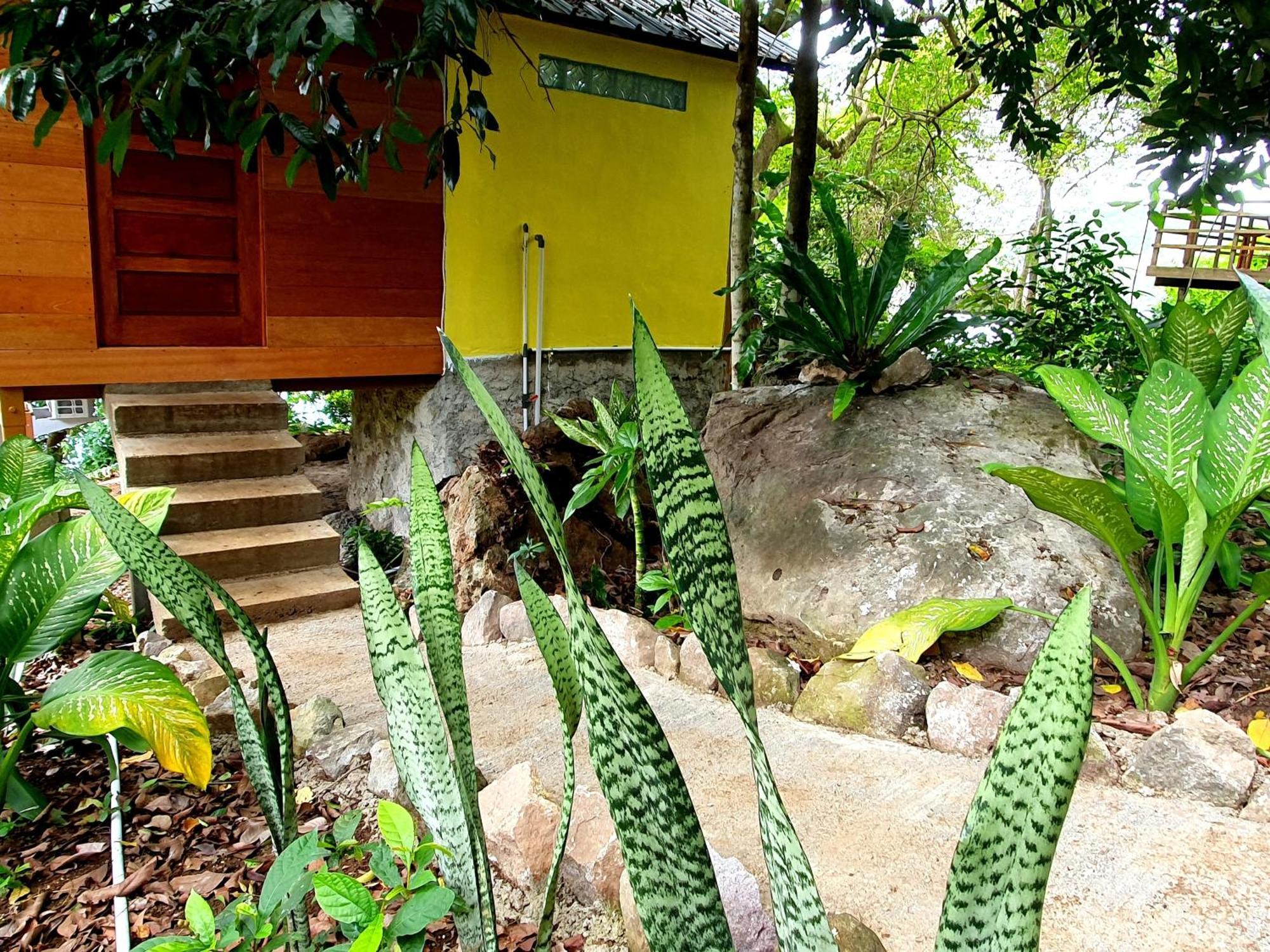 Santi Garden Bungalows 爱宝伊 外观 照片