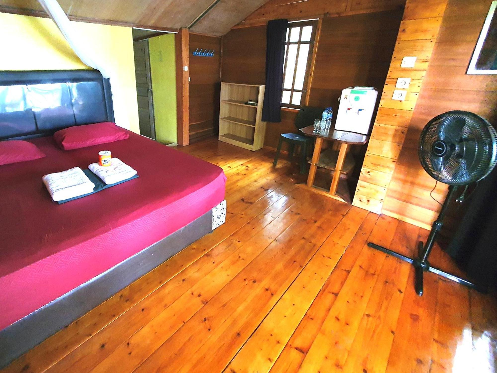 Santi Garden Bungalows 爱宝伊 外观 照片